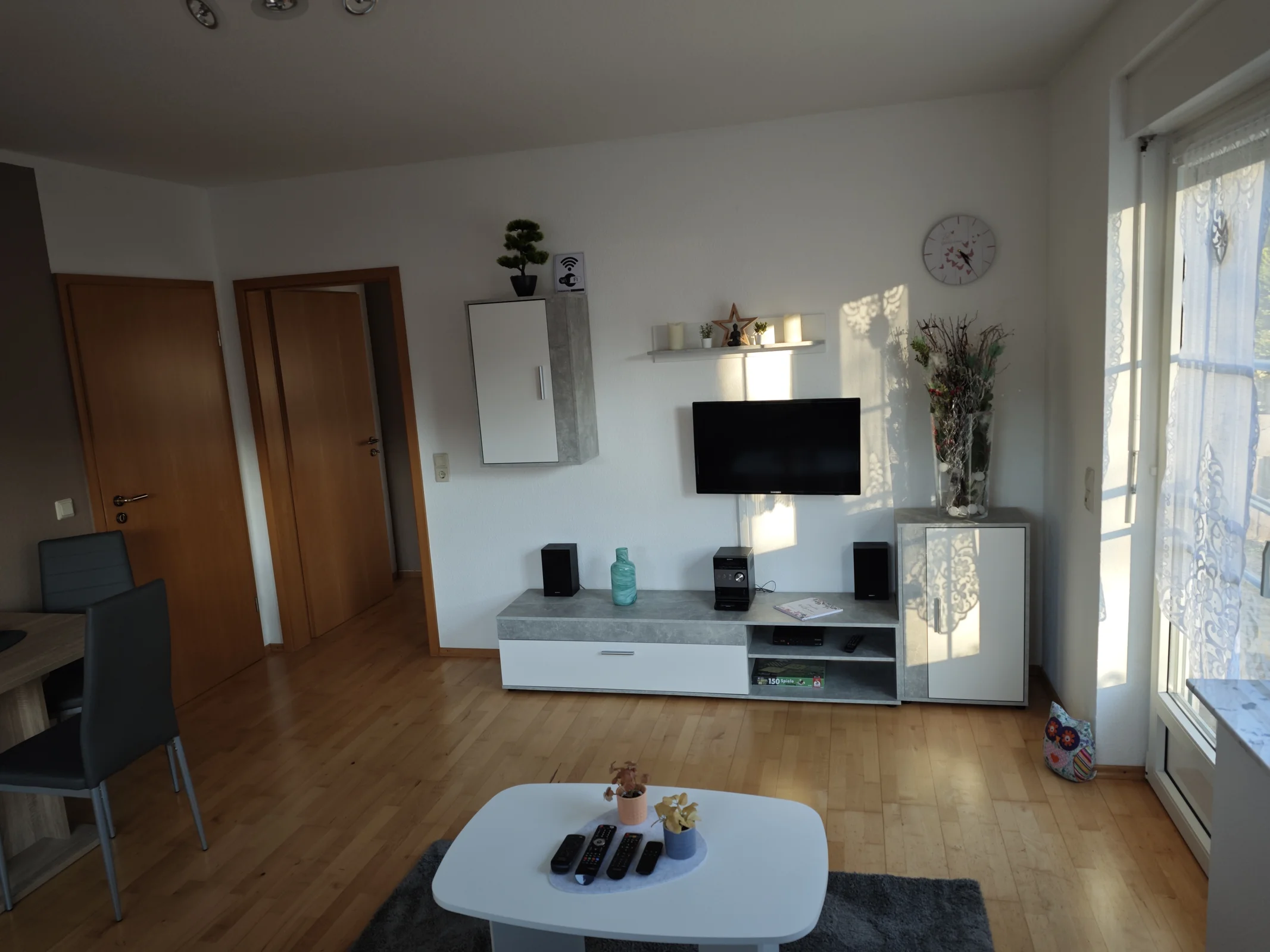 Wohnzimmer 4